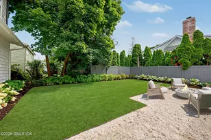 17 Center Rd, Old Greenwich, CT 06870 - Photo 18