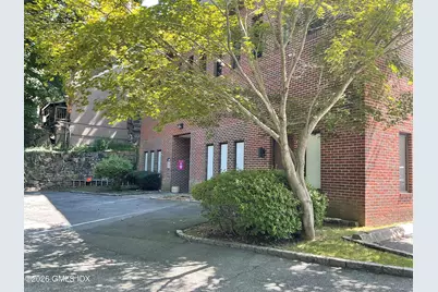 544 Old Post Road #3, Greenwich, CT 06830 - Photo 2