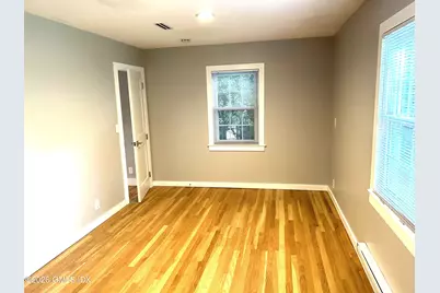 15 Le Grande Avenue #1, Greenwich, CT 06830 - Photo 6