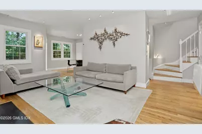 15 Le Grande Avenue #1, Greenwich, CT 06830 - Photo 2