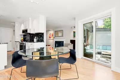 15 Le Grande Avenue #1, Greenwich, CT 06830 - Photo 4