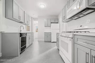 12 Grigg Street #1, Greenwich, CT 06830 - Photo 4