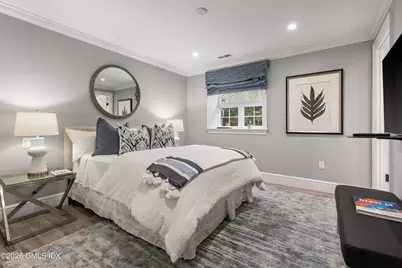 165 Shore Road #D, Old Greenwich, CT 06870 - Photo 12