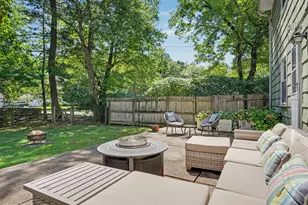 1 Midbrook Ln, Old Greenwich, CT 06870 - Photo 16