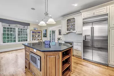 154 Valley Road, Greenwich, CT 06807 - Photo 18