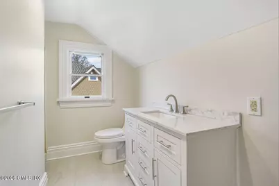 32 Highview Avenue, Old Greenwich, CT 06870 - Photo 16