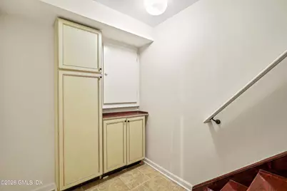 8 Greenwich Hills Drive #8, Greenwich, CT 06831 - Photo 16
