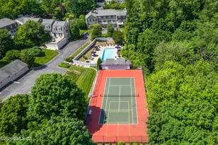 8 Greenwich Hills Dr, Greenwich, CT 06831 - Photo 24