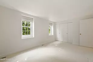 8 Greenwich Hills Dr, Greenwich, CT 06831 - Photo 14