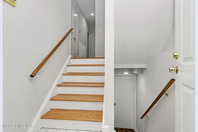 51 Old Kings Highway #UNIT 1, Old Greenwich, CT 06870 - Photo 4