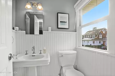 6 Meadowbank Road, Old Greenwich, CT 06870 - Photo 14