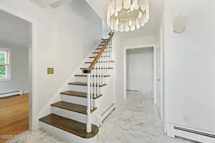 11A Mead Ave, Greenwich, CT 06807 - Photo 2