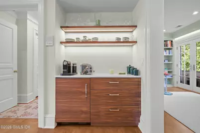 96 E Elm Street #1, Greenwich, CT 06830 - Photo 18