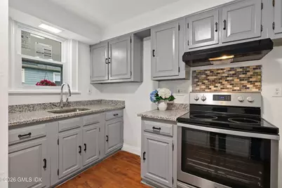 87 Pine Hill Avenue #1, Stamford, CT 06906 - Photo 6