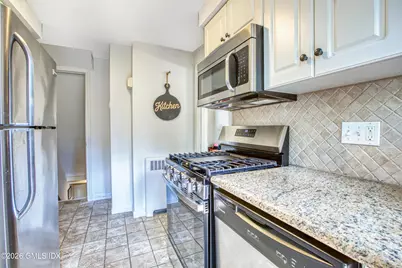 265 Bridge Street #265, Stamford, CT 06905 - Photo 8