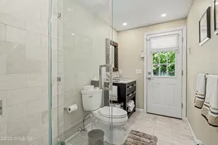 6 Lake Dr, Greenwich, CT 06878 - Photo 12