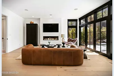 16 Park Avenue, Greenwich, CT 06830 - Photo 8