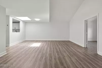 122 E Putnam Avenue #7, Greenwich, CT 06830 - Photo 6