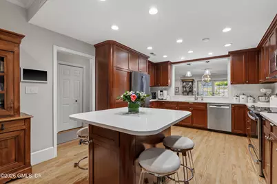 51 Forest Avenue #APT 95, Old Greenwich, CT 06870 - Photo 16