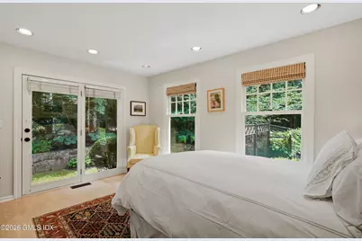 115 Lower Cross Road, Greenwich, CT 06831 - Photo 32