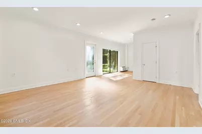 161 Mason Street, Greenwich, CT 06830 - Photo 4