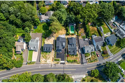 20 Sound Beach Avenue, Old Greenwich, CT 06870 - Photo 4