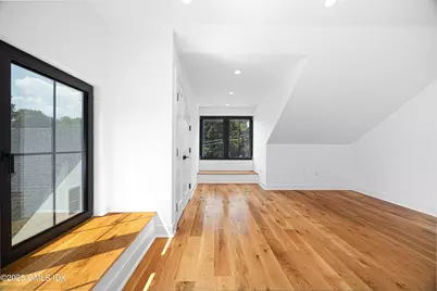 20 Sound Beach Avenue, Old Greenwich, CT 06870 - Photo 30