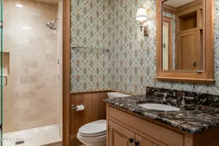 380 North St, Greenwich, CT 06830 - Photo 38