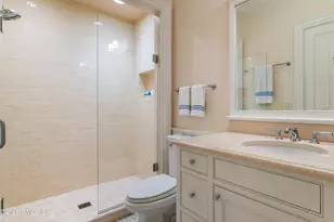 380 North St, Greenwich, CT 06830 - Photo 32
