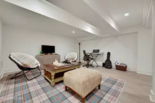 12 Hedgerow Ln, Greenwich, CT 06831 - Photo 34