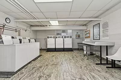52 Lafayette Place #2I, Greenwich, CT 06830 - Photo 22