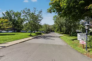 52 Lafayette Pl, Greenwich, CT 06830 - Photo 26