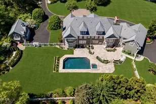 608 North St, Greenwich, CT 06830 - Photo 2