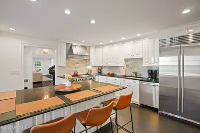 508 Round Hill Road, Greenwich, CT 06831 - Photo 14