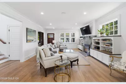 39 Edgewater Drive, Old Greenwich, CT 06870 - Photo 10