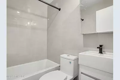 18-20 Greenwich Avenue #3-2, Greenwich, CT 06830 - Photo 8