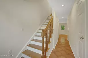 37 Sheep Hill Rd, Greenwich, CT 06878 - Photo 4