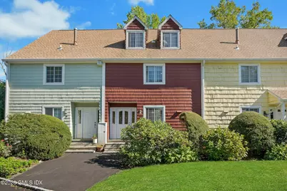 37 Sheephill Road #10, Greenwich, CT 06878 - Photo 1