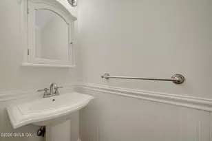 37 Sheep Hill Rd, Greenwich, CT 06878 - Photo 18