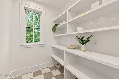 5 Hunter Street, Old Greenwich, CT 06870 - Photo 46