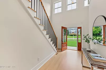 5 Hunter Street, Old Greenwich, CT 06870 - Photo 4