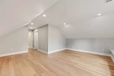 5 Hunter Street, Old Greenwich, CT 06870 - Photo 74