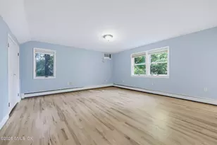 17 Arnold St, Old Greenwich, CT 06870 - Photo 18
