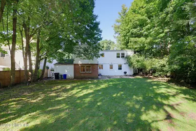 17 Arnold Street, Old Greenwich, CT 06870 - Photo 32