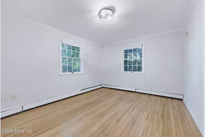 17 Arnold Street, Old Greenwich, CT 06870 - Photo 8