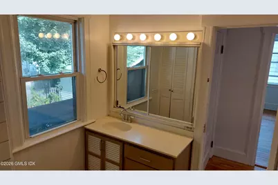 136 Mead Avenue #House, Greenwich, CT 06830 - Photo 10