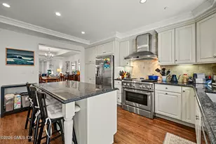 70 Riverdale Ave, Greenwich, CT 06831 - Photo 14