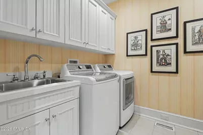 65 Castle Hill Drive, Stamford, CT 06902 - Photo 26