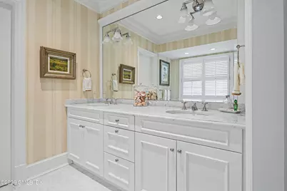 65 Castle Hill Drive, Stamford, CT 06902 - Photo 12