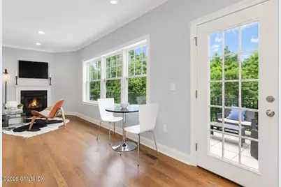 8 View Street #7, Greenwich, CT 06830 - Photo 8